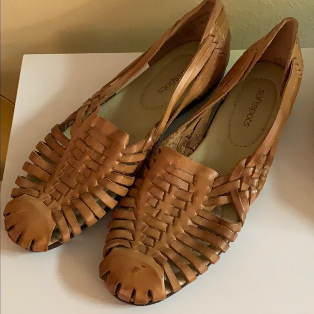 Softspot leather shoes Size 11